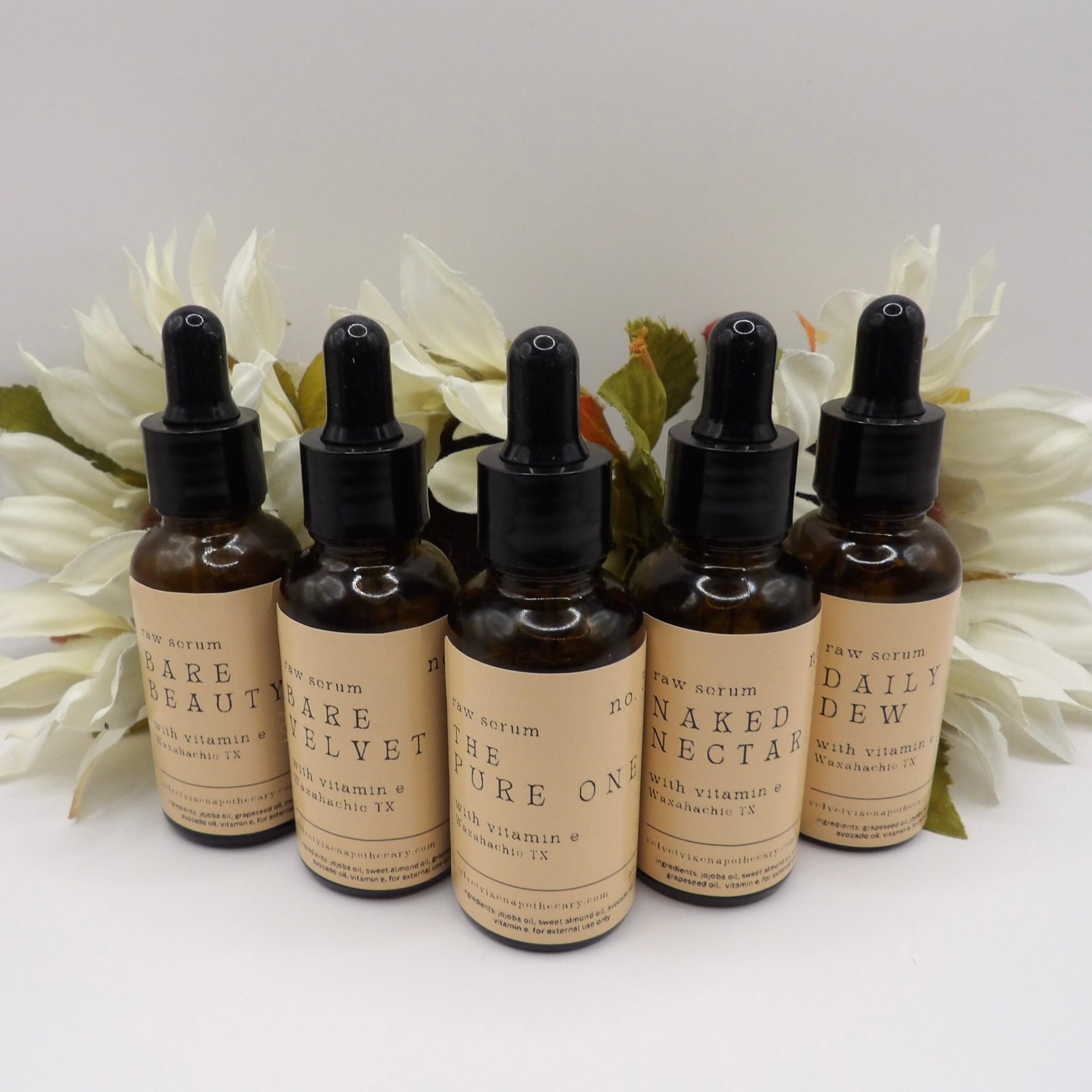 vip velvet ritual bundle — face & pout set vip velvet ritual bundle — face & pout set