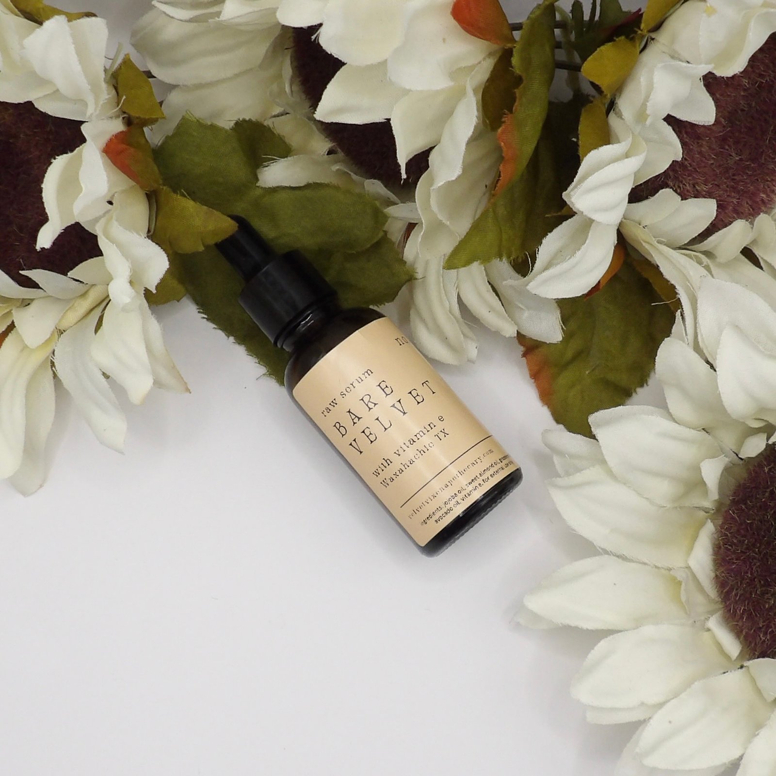 vip velvet ritual bundle — face & pout set vip velvet ritual bundle — face & pout set