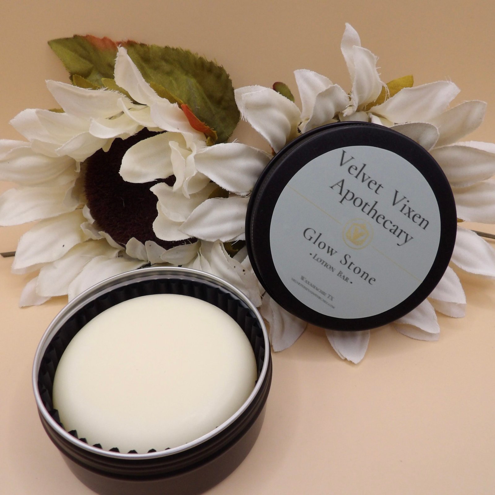 vip velvet ritual bundle — glow & go set vip velvet ritual bundle — glow & go set