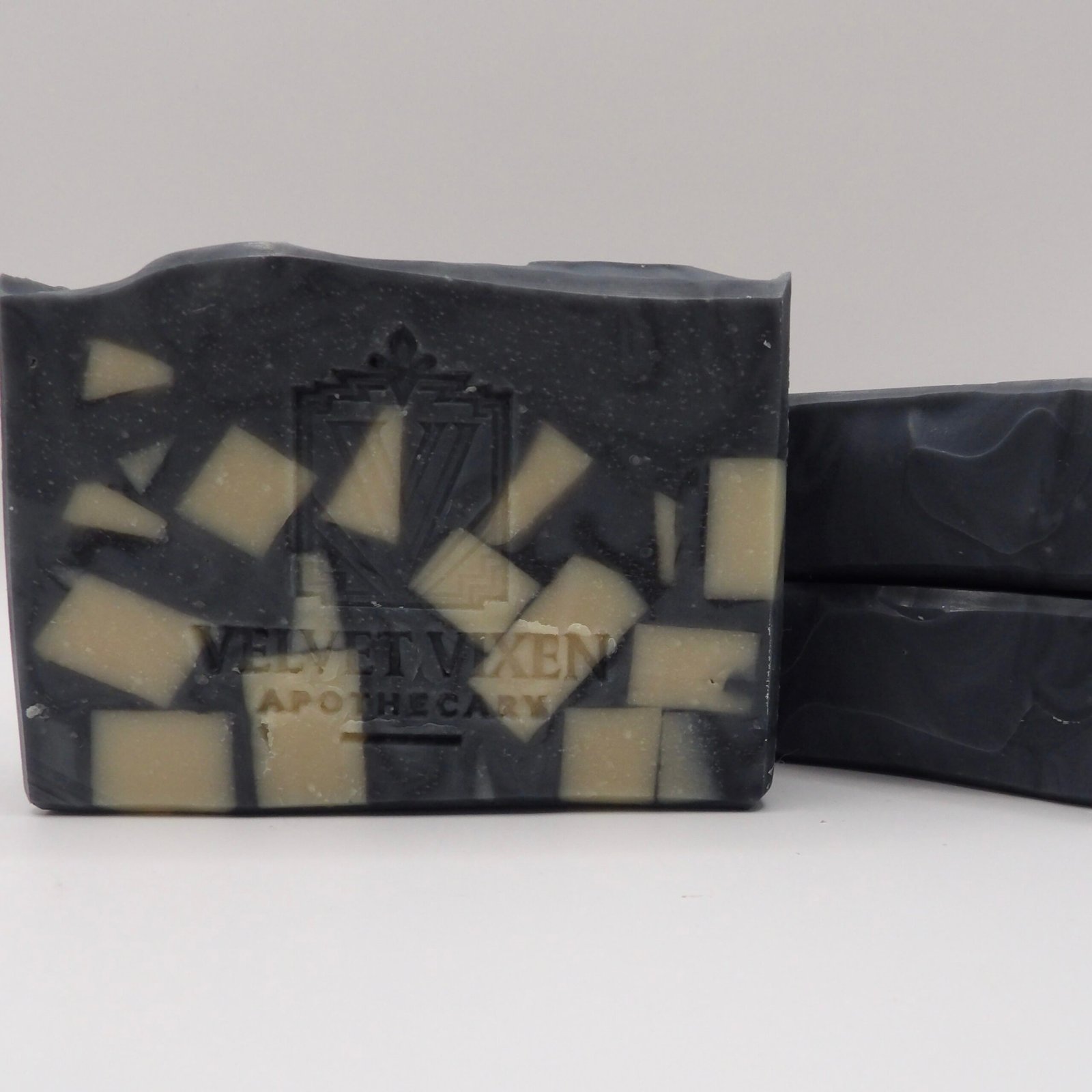 midnight mint mosiac tallow temptress soap ✨pure essentials✨ midnight mint mosiac tallow temptress soap ✨pure essentials✨