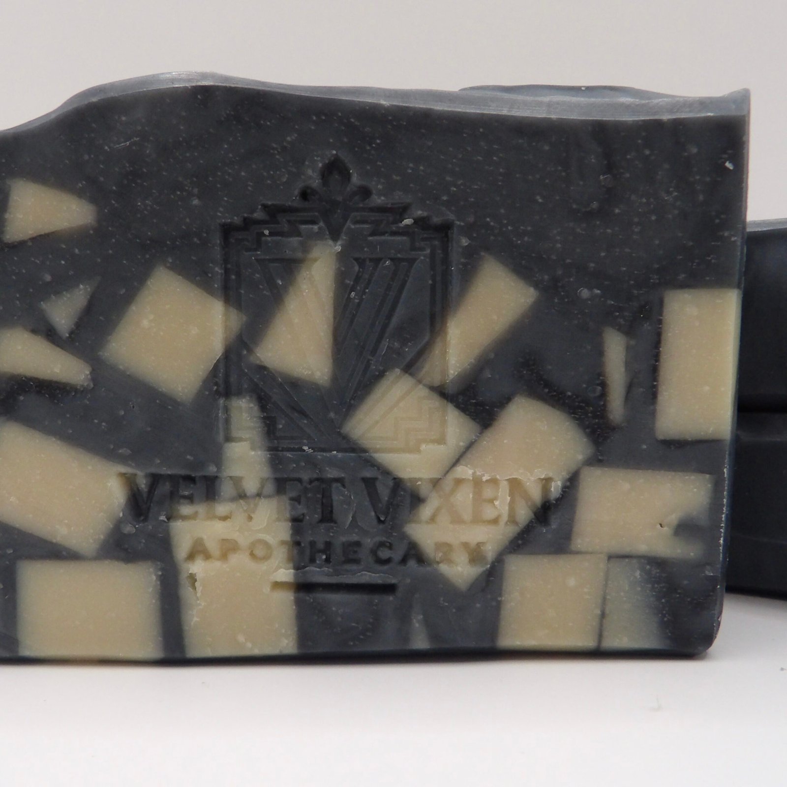 midnight mint mosiac tallow temptress soap ✨pure essentials✨ midnight mint mosiac tallow temptress soap ✨pure essentials✨