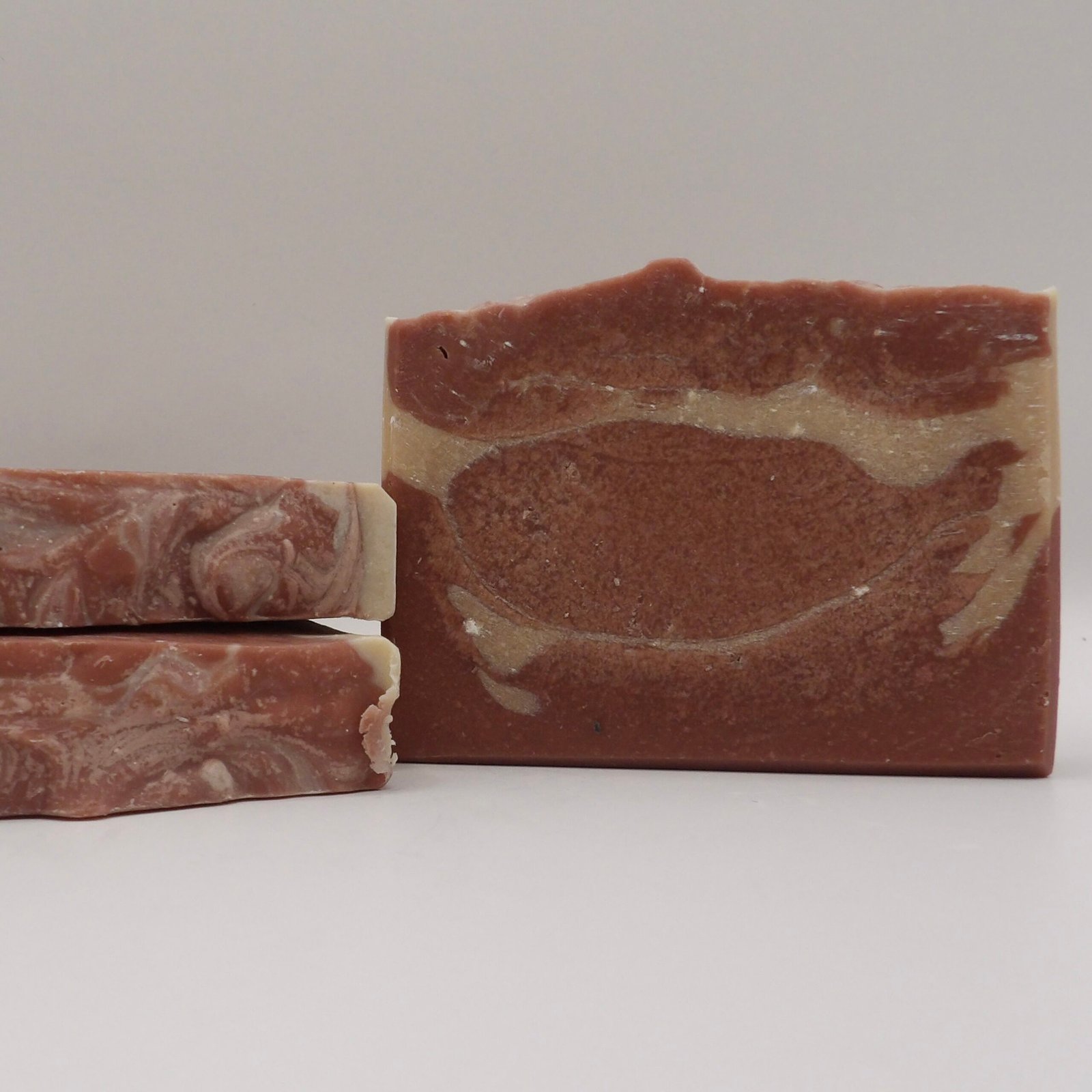 hibiscus sunset tallow temptress soap ✨pure essentials✨ hibiscus sunset tallow temptress soap ✨pure essentials✨