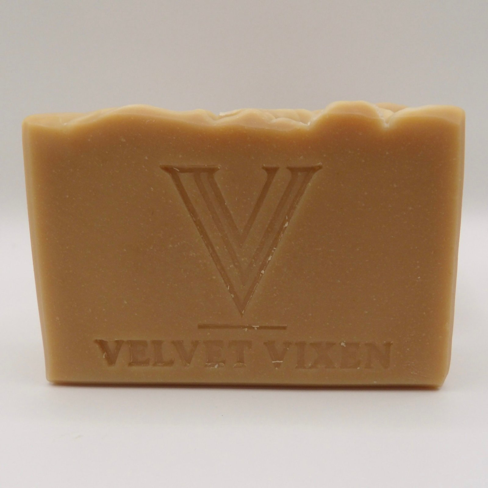 oatmeal, goat milk & honey tallow temptress soap ✨raw✨ oatmeal, goat milk & honey tallow temptress soap ✨raw✨