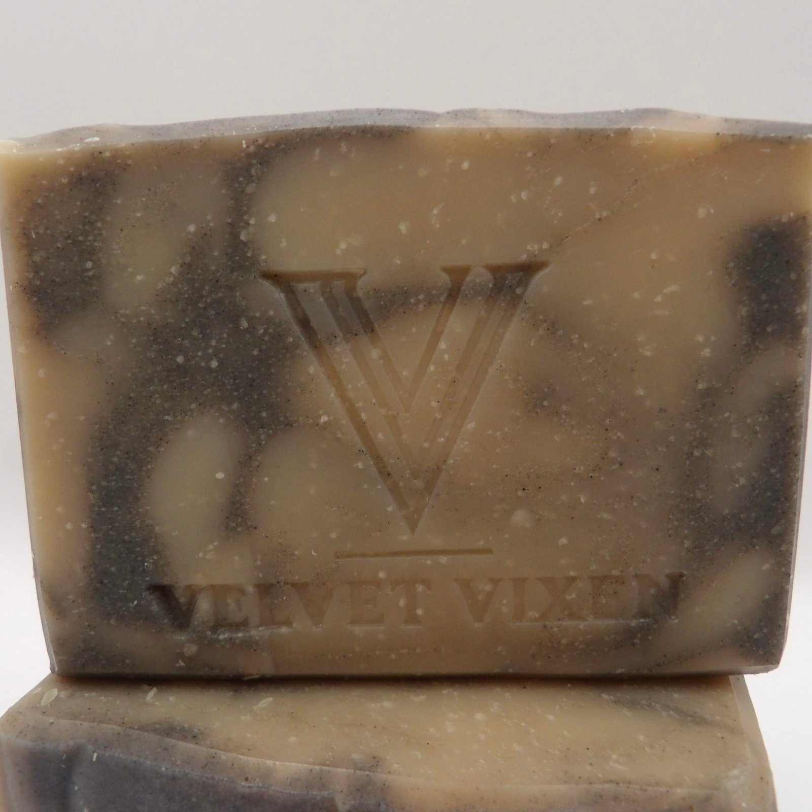 ✨ fresh cut gentleman tallow temptress soap ✨ velvet vixen on him ✨ fresh cut gentleman tallow temptress soap ✨ velvet vixen on him