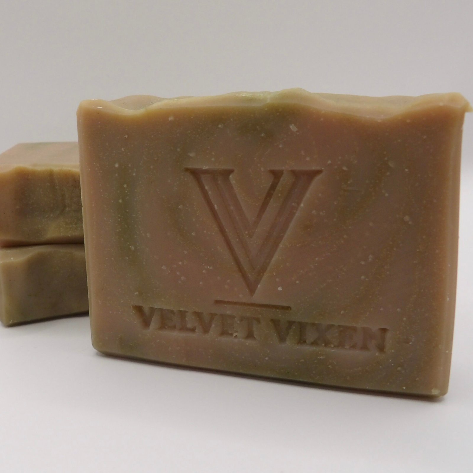 ✨ cedar ridge tallow temptress soap ✨ velvet vixen on him ✨ cedar ridge tallow temptress soap ✨ velvet vixen on him